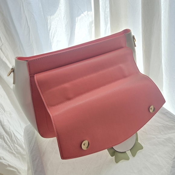 BunBun Shop Adorable Satchel - Picture 9 of 14